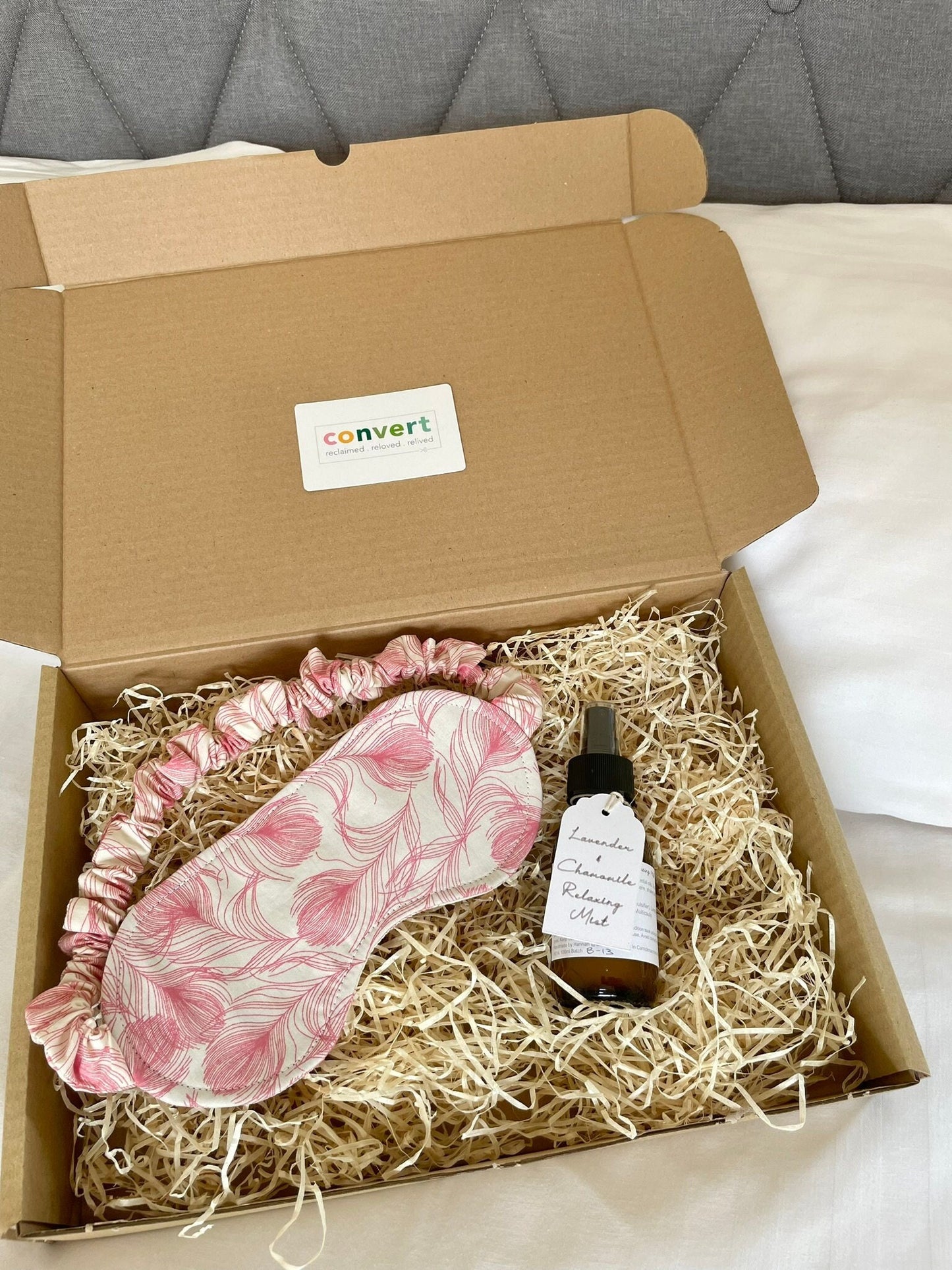 Slumber Gift Set with Pink Feather Eye Mask