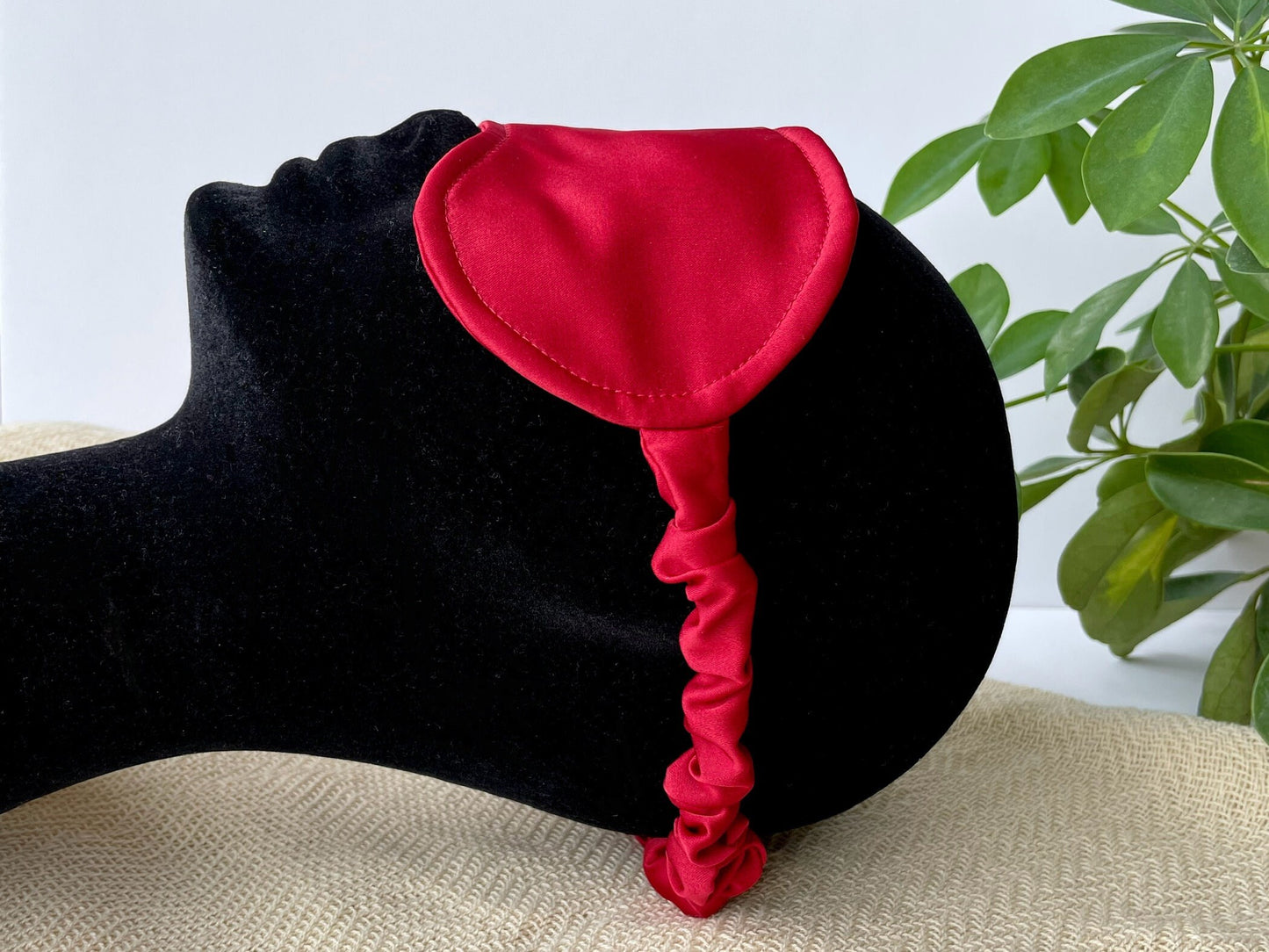 Slumber Gift Set with Red Satin Eye Mask