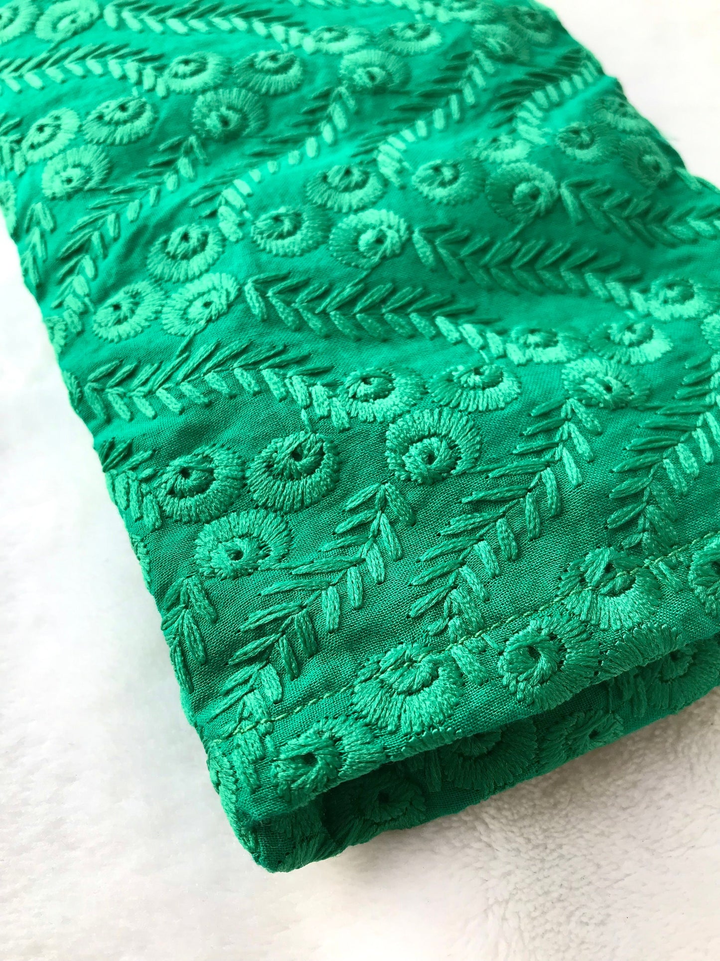 Sleep Tight Gift Set With Green Embroidered Eye Pillow