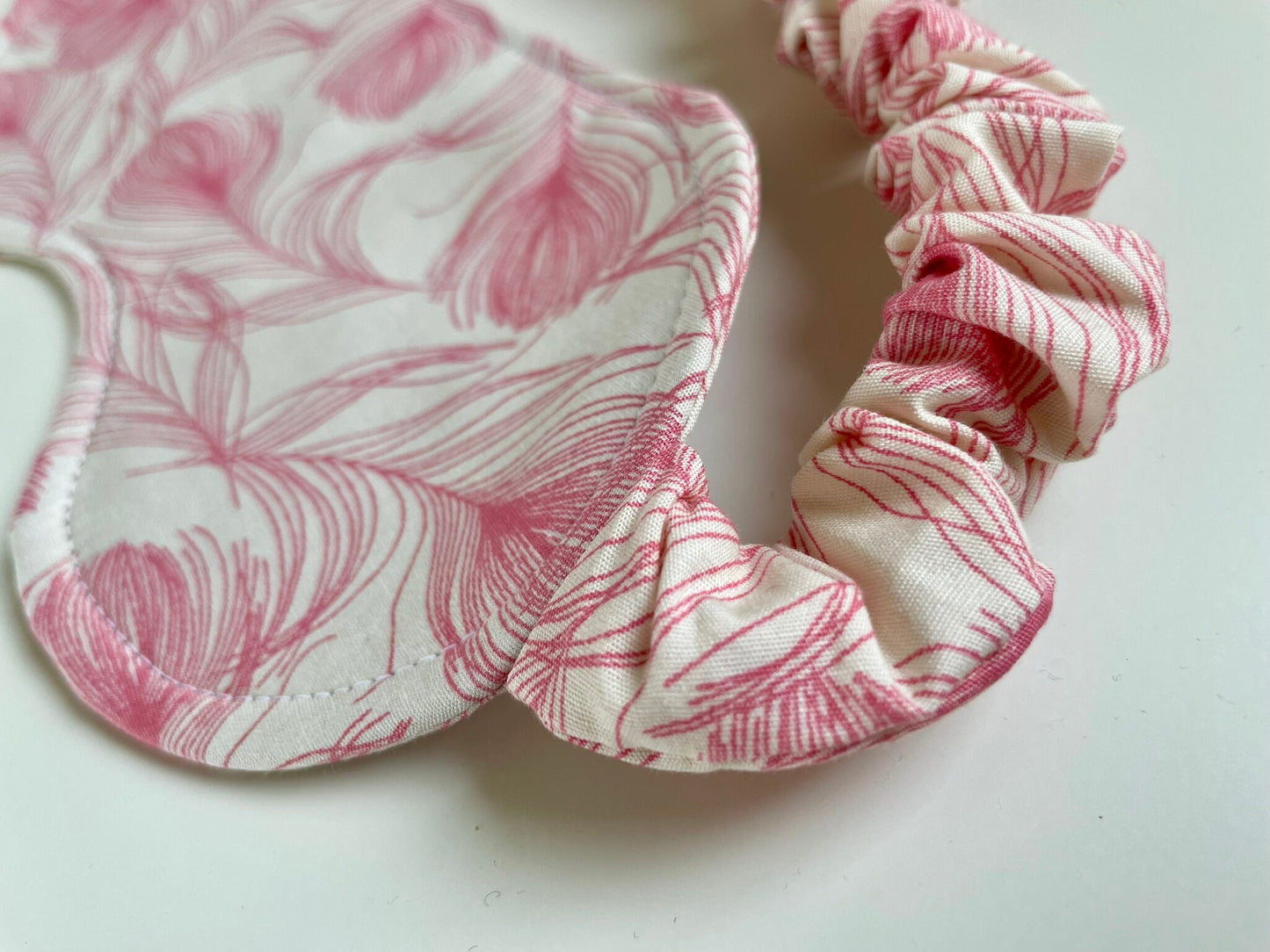 Slumber Gift Set with Pink Feather Eye Mask