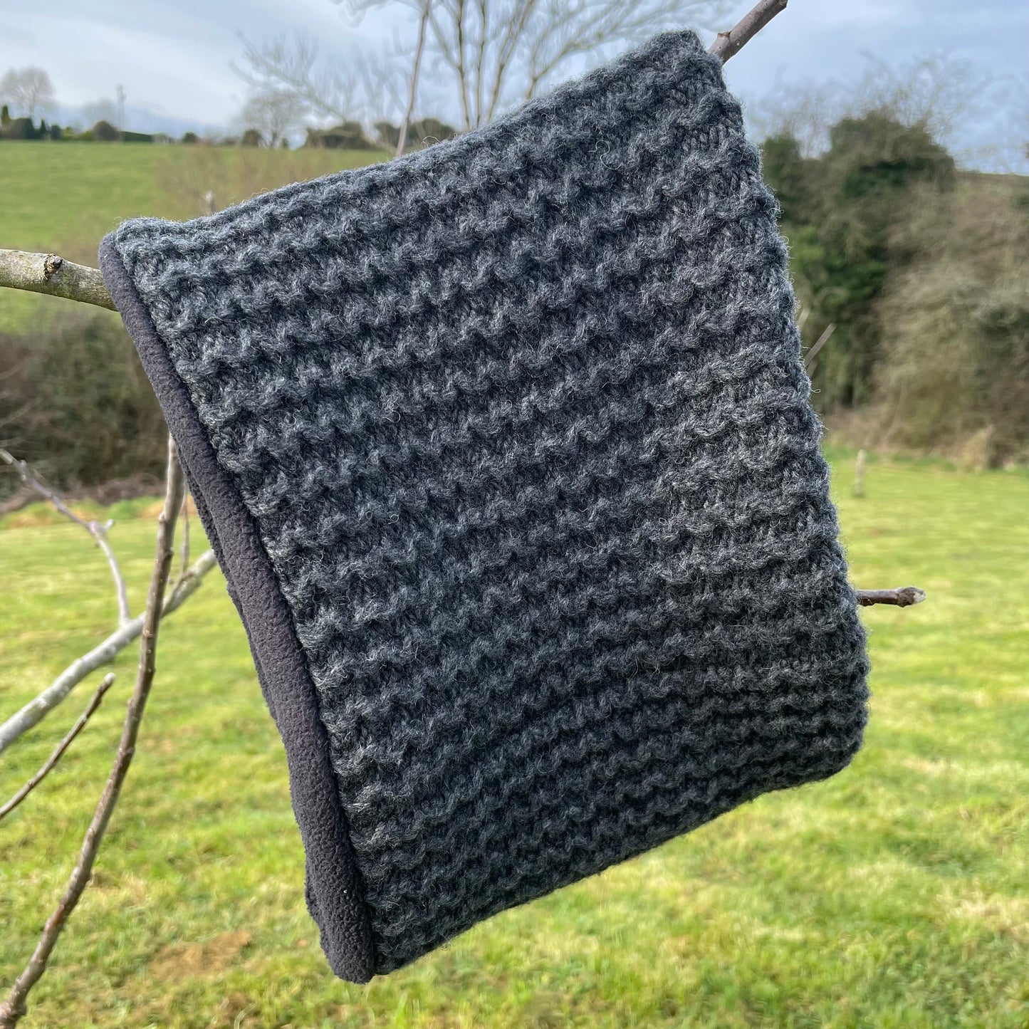 Loop Scarf in Grey Wool and Fleece