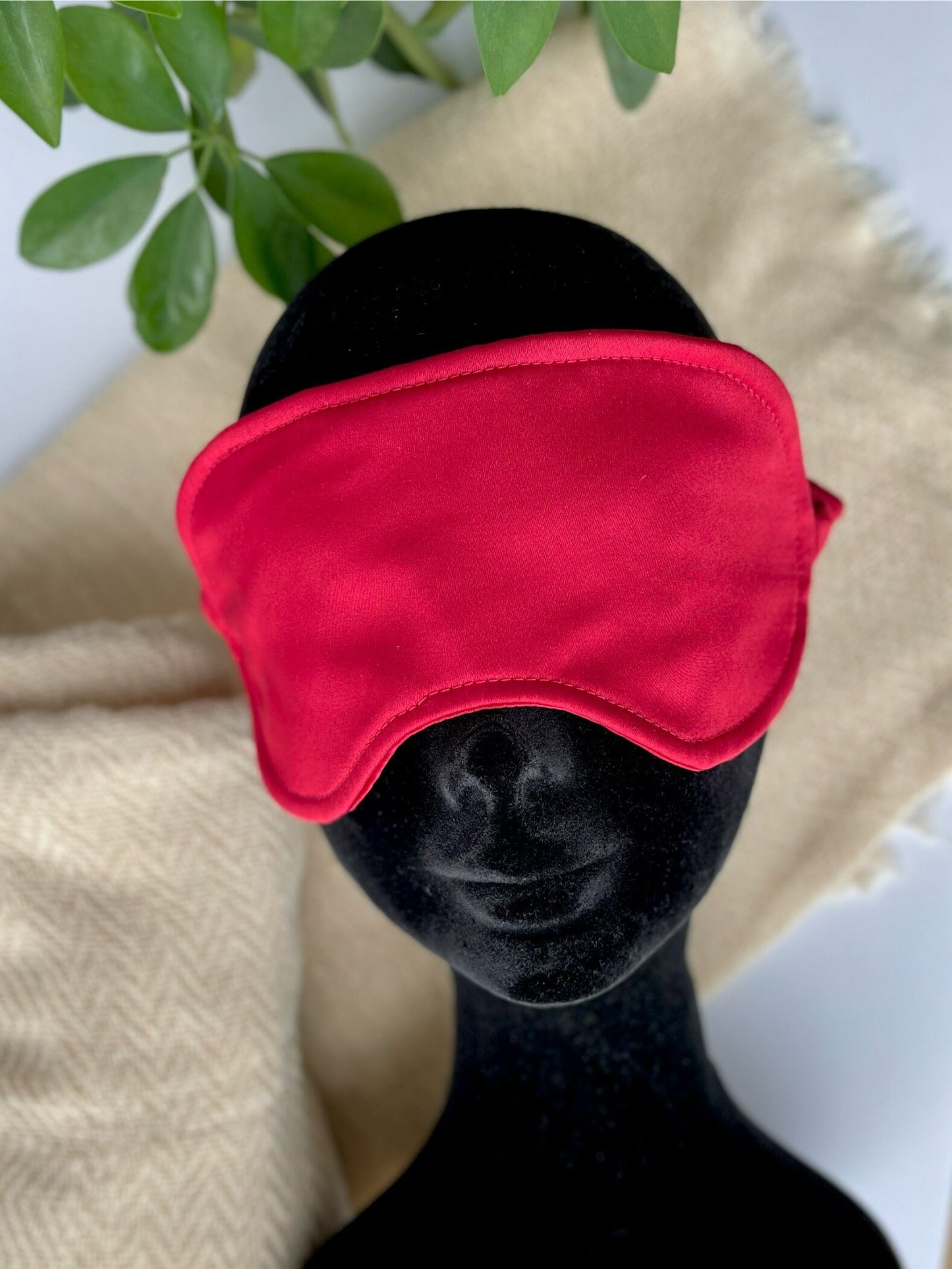 Slumber Gift Set with Red Satin Eye Mask
