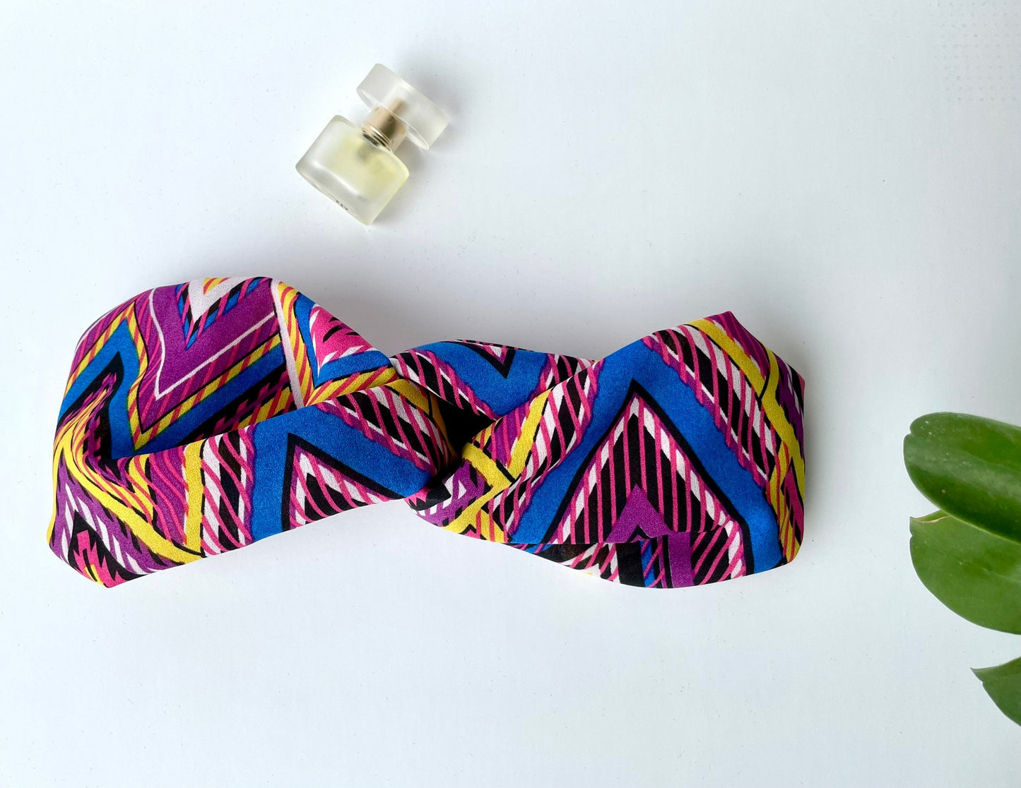 Vibrant Sheer Crossover Headband