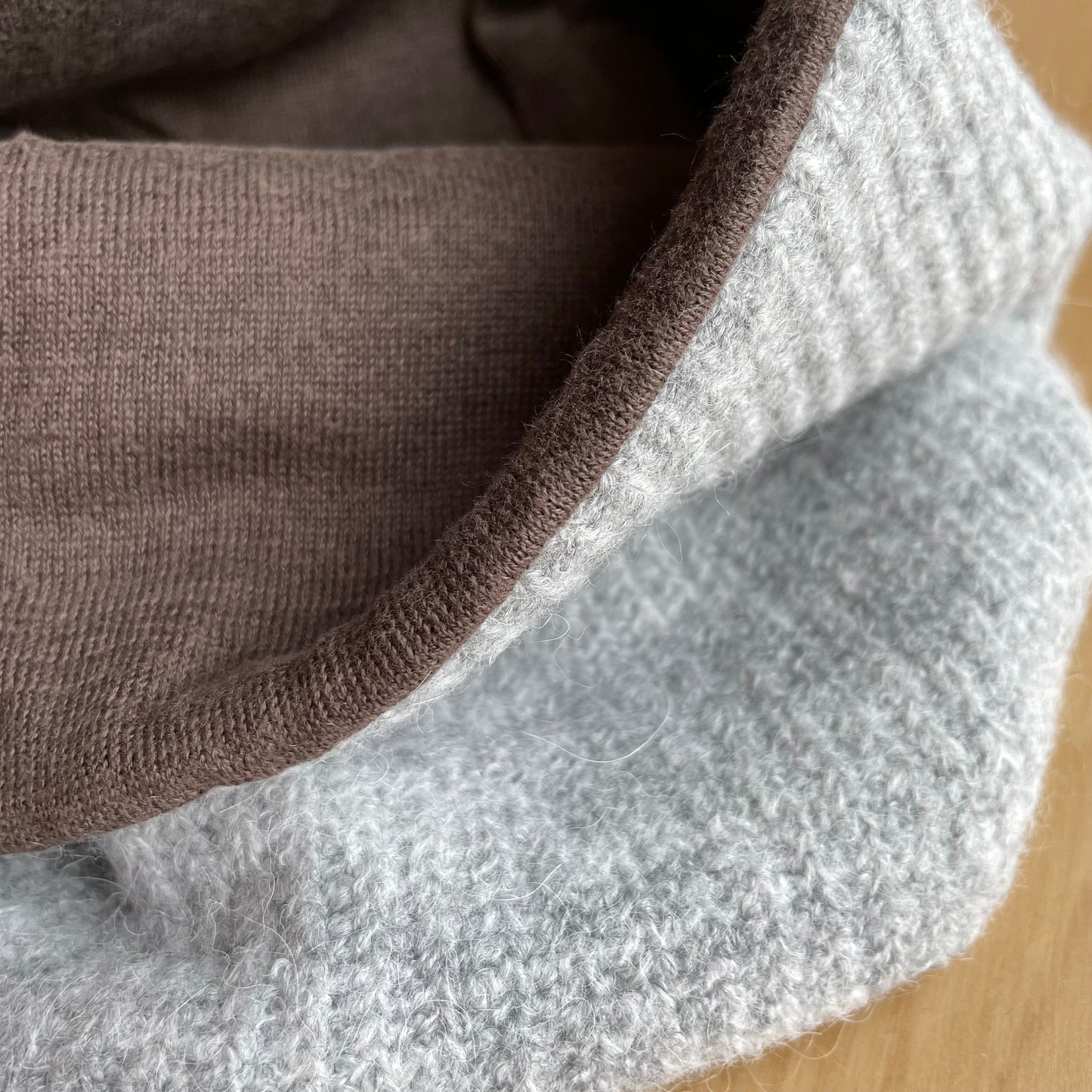 Loop Scarf in Grey Wool and Linen