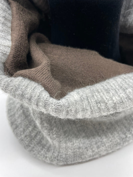 Loop Scarf in Grey Wool and Linen