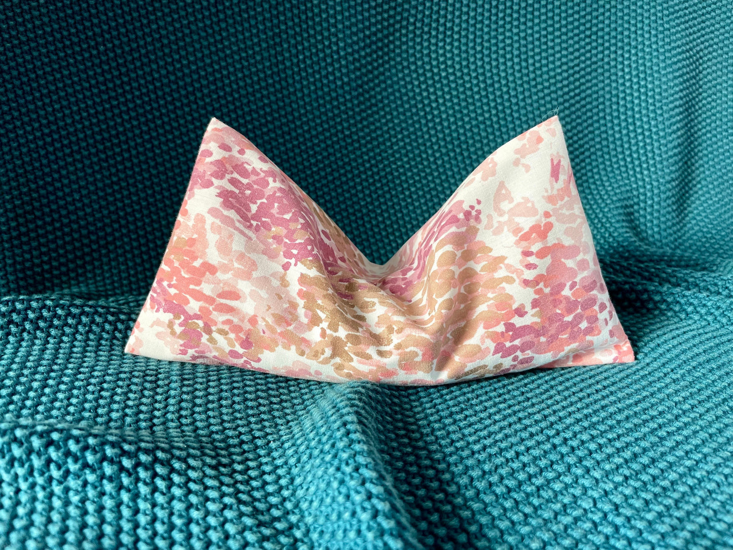 Unwind Gift Box with Pink Mix Eye Pillow