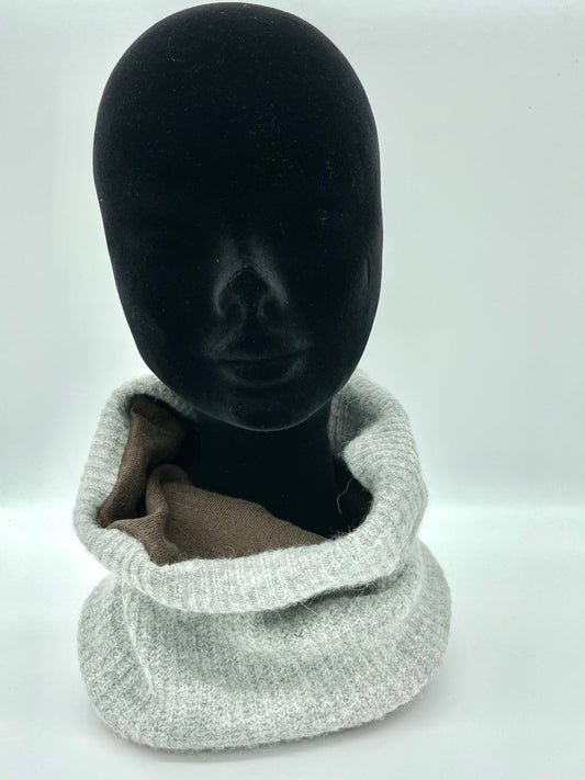 Loop Scarf in Grey Wool and Linen